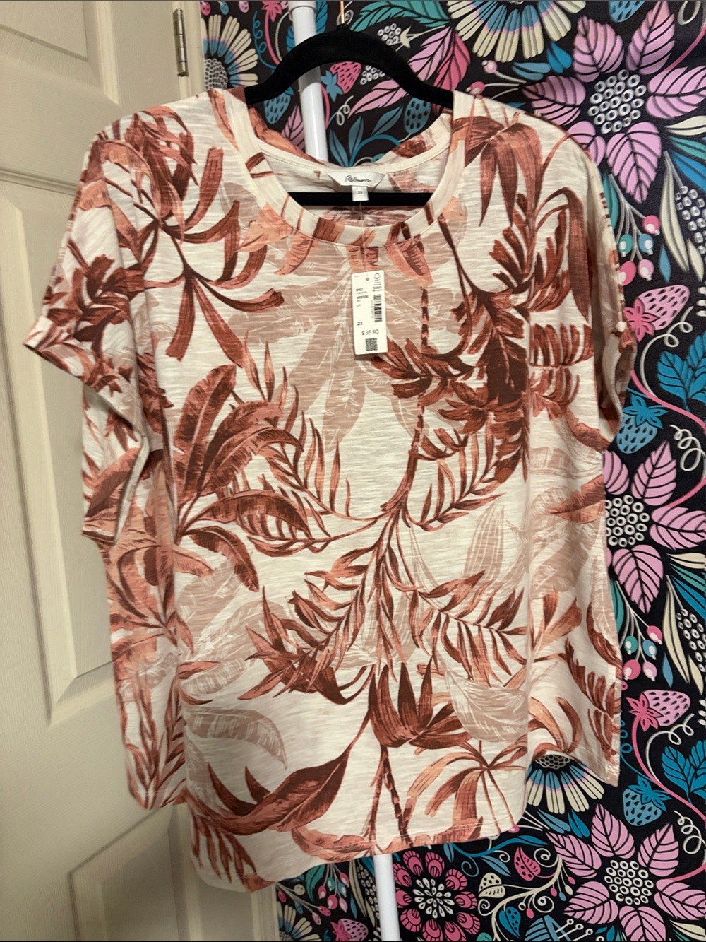 Reitmans Cream Tee with Rust Botanical Print